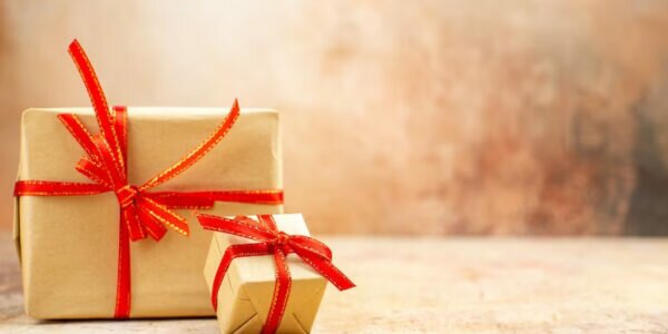 Unique and Memorable Gift Ideas for Newlywed Couples Unique and Memorable Gift Ideas for Newlywed Couples