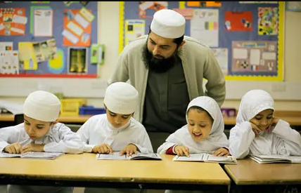 Connecting Faith and Technology: Online Quran Tutors in the UK Connecting Faith and Technology: Online Quran Tutors in the UK