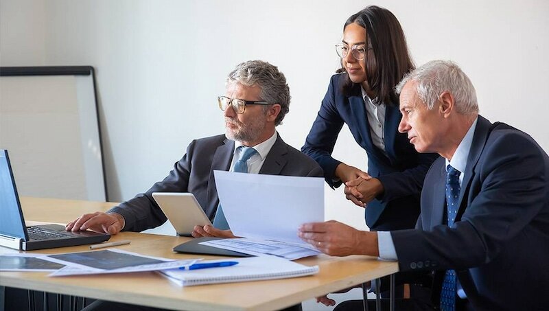 Importance of Hiring an Immigration Lawyer for UK Visa Importance of Hiring an Immigration Lawyer for UK Visa